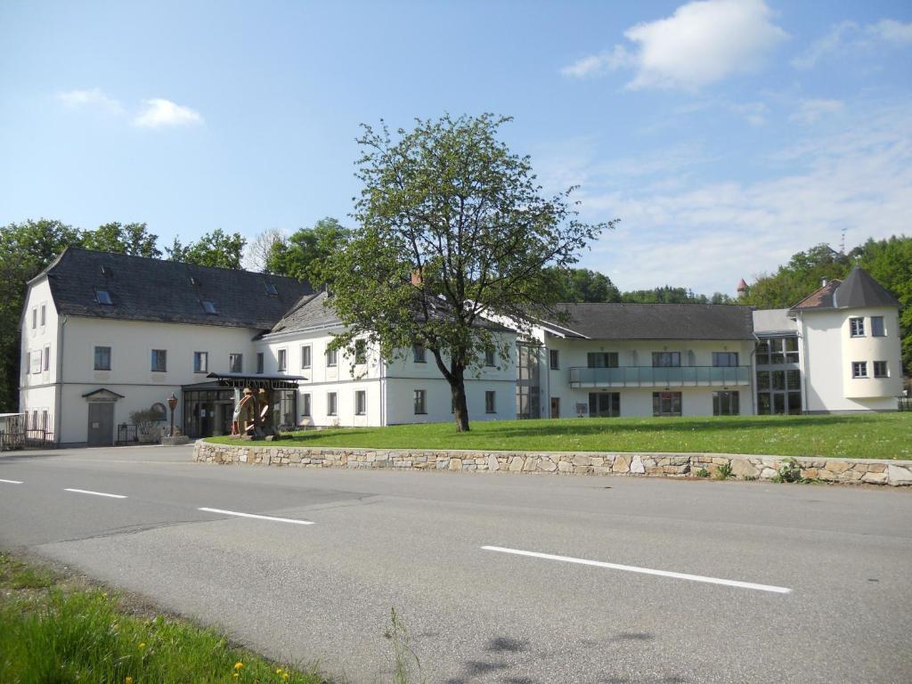 Gasthof Sturmmuehle Saxen Bagian luar foto
